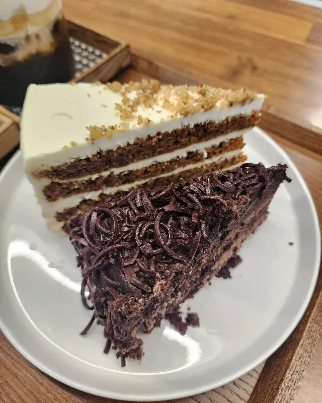 창밖으로 보이는 한강 뷰