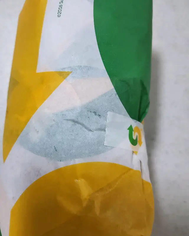 서브웨이 샌드위치 포장