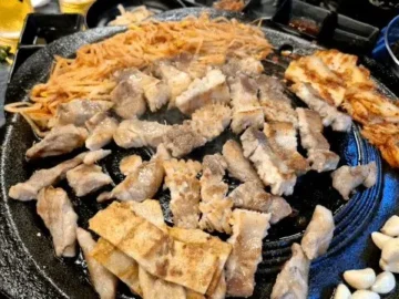 칠곡 가성비 끝판왕! 꽃삼겹에 홀려버린 구암동 맛집 레전드 스토리