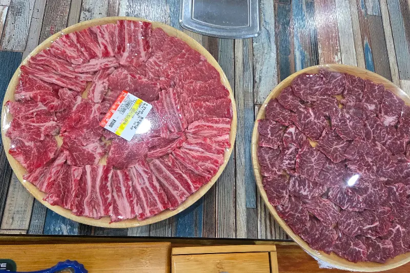 미소한우 정육 판매대