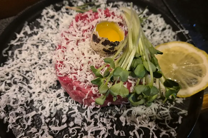 환상적인 비주얼의 육회