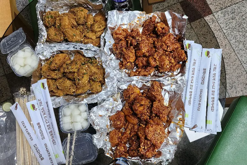 시장닭집 반반 치킨