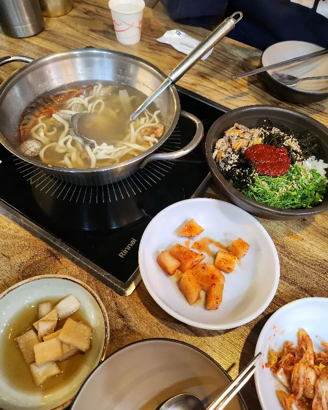 해물칼국수