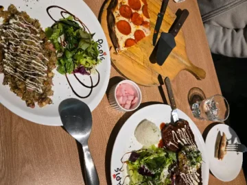 정겨운 손맛이 그리울 땐, 홍천 시내 파피스에서 즐기는 추억의 맛집 기행