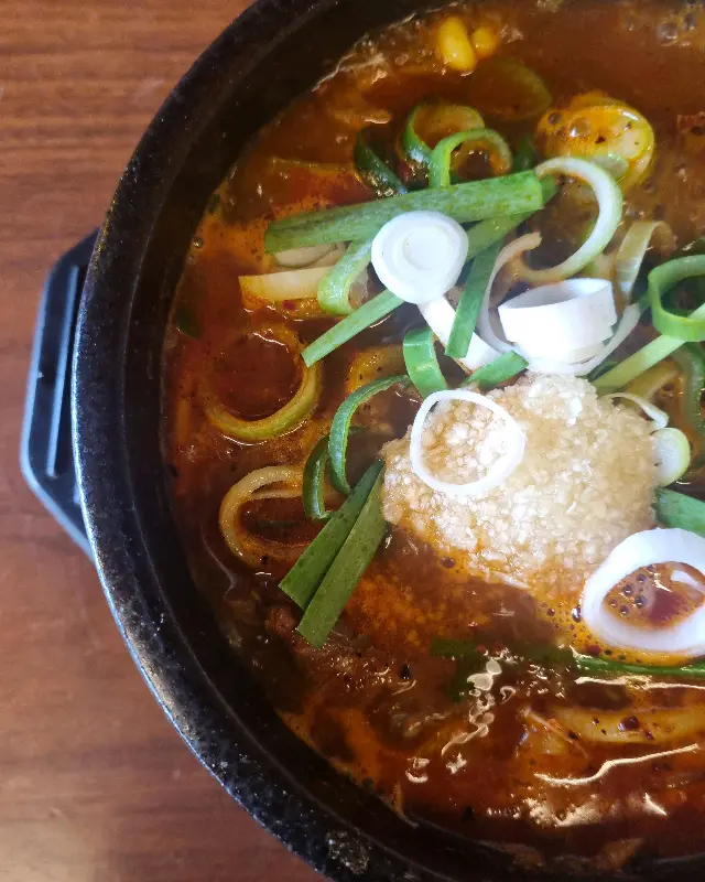 해장국 상세 컷