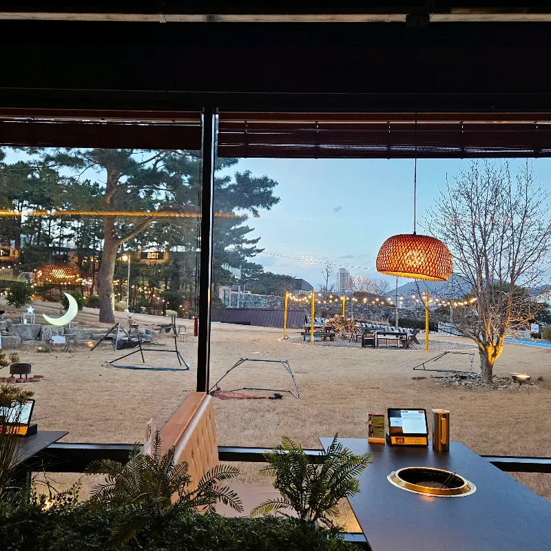 초대한우의 아름다운 외부 전경