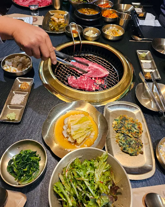 육즙 가득한 한우