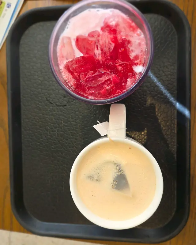 스타벅스 음료 두 잔