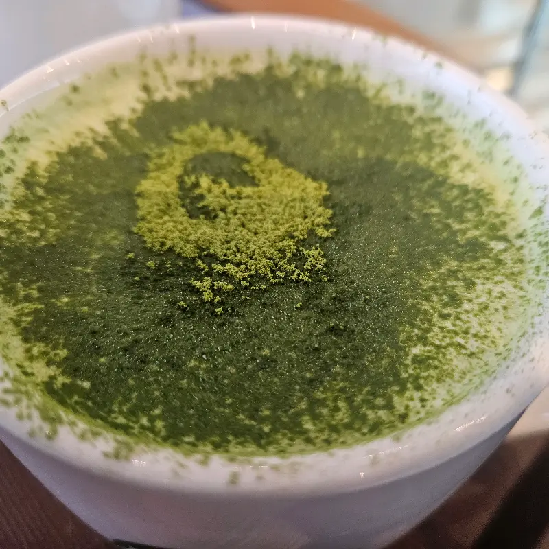 말차 티라미수 라떼