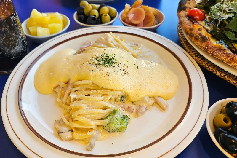 화려한 테이블 세팅