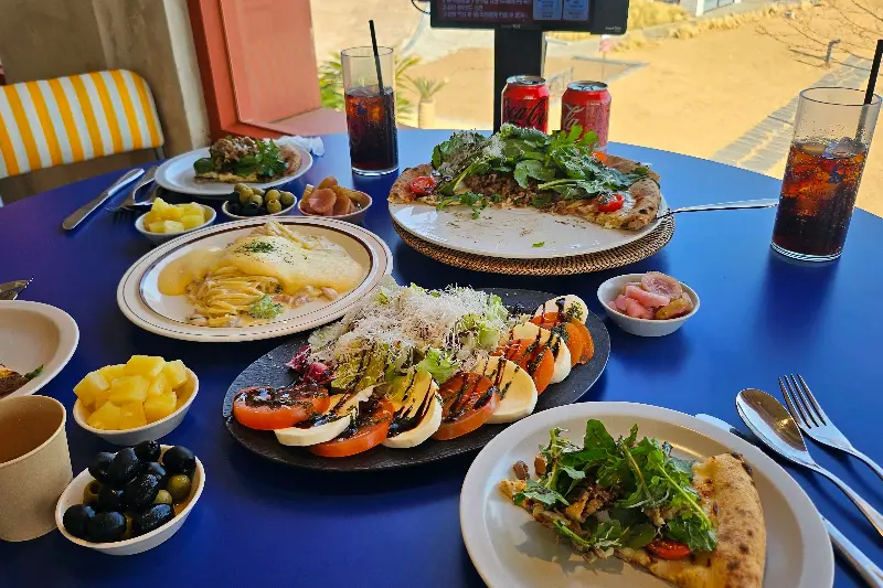 다채로운 메뉴 구성