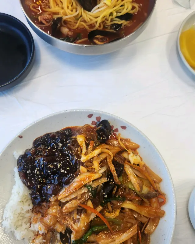 짜장밥과 짬뽕