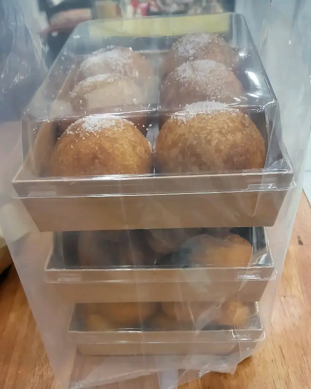 선물 포장된 찹쌀도너츠