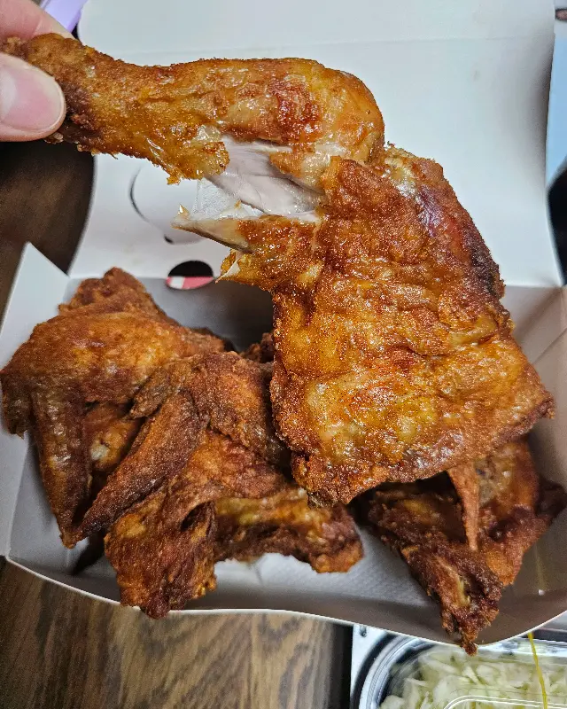 동키치킨 후라이드 다리 단면
