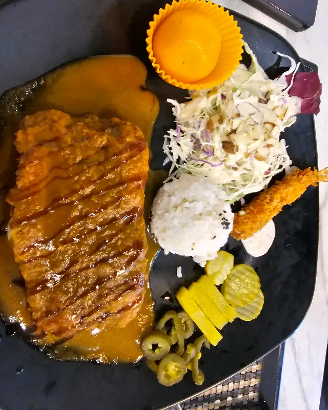 치즈돈까스 비주얼