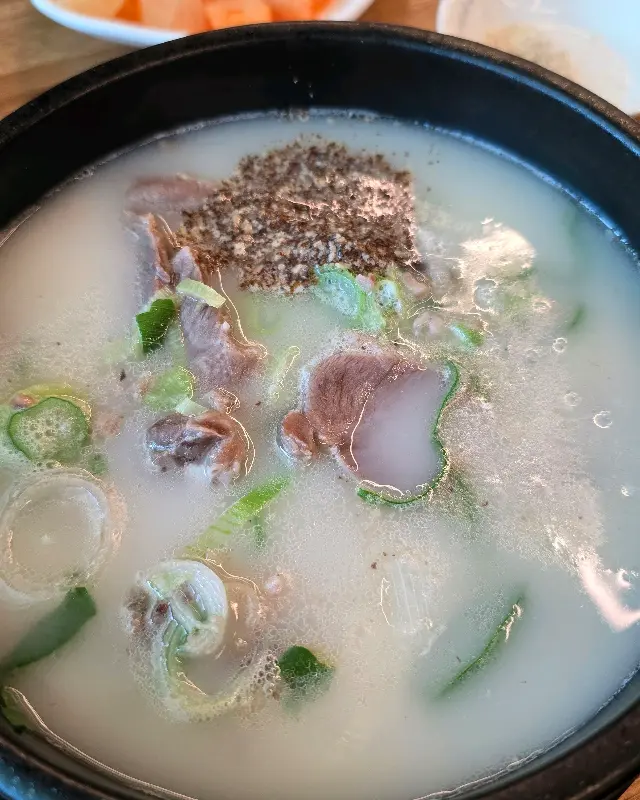 푸짐한 순대국