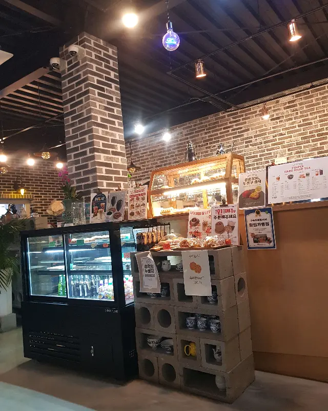 디저트 쇼케이스