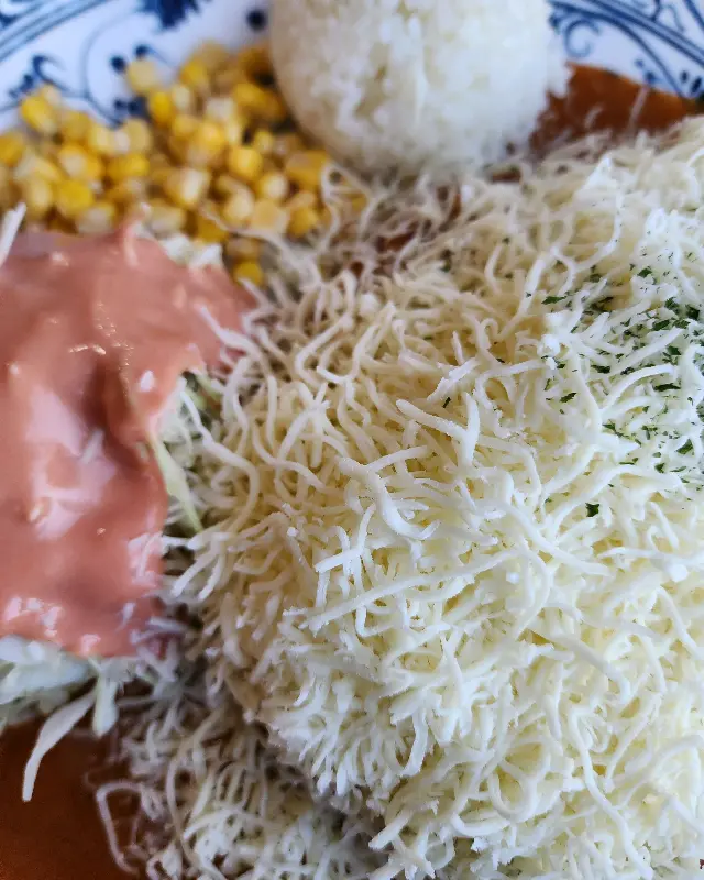 언덕위에봄날 외관