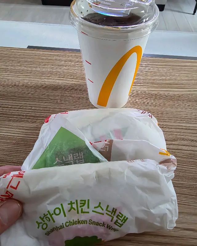 상하이 치킨 스낵랩