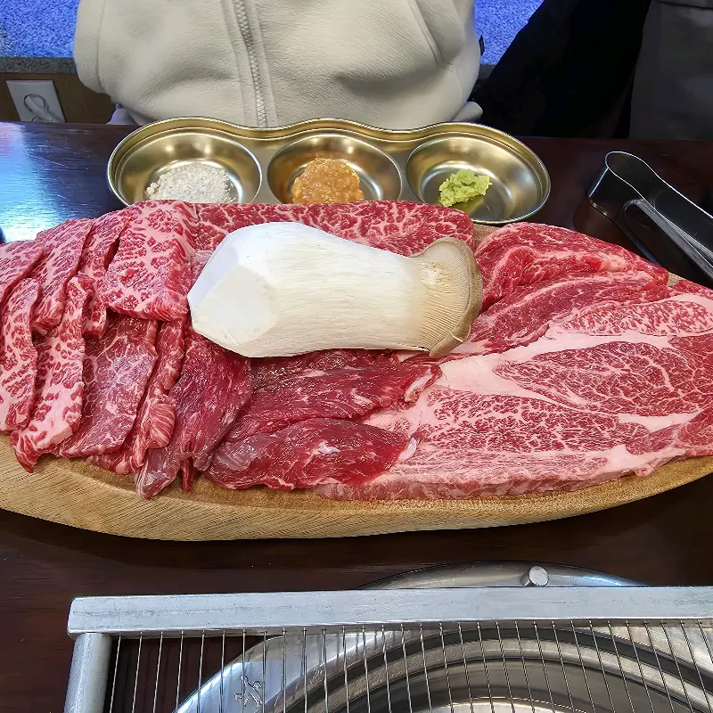 풍성한 소고기 한 상