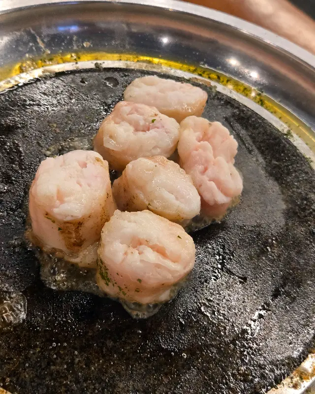 불판 위에서 익어가는 대창