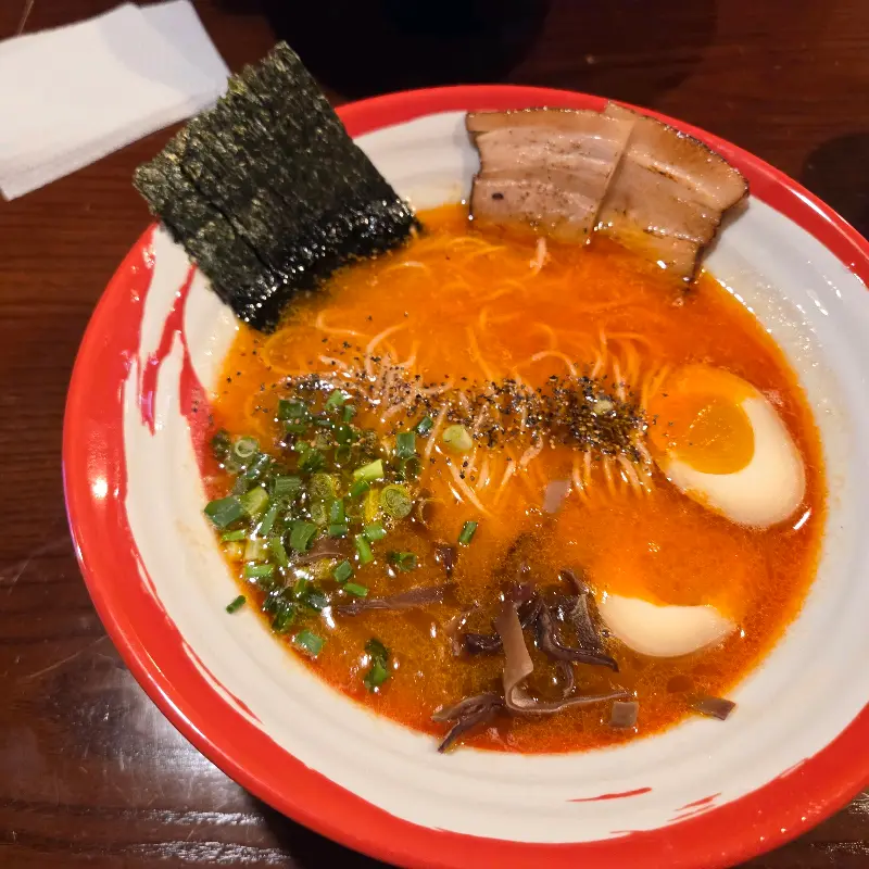 얼큰해장 돈코츠라멘