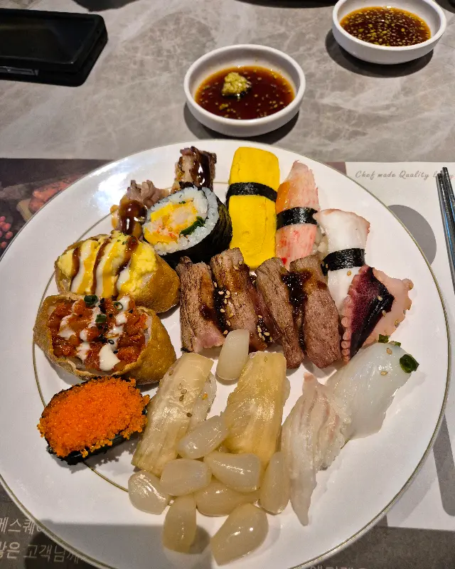 다양한 종류의 초밥