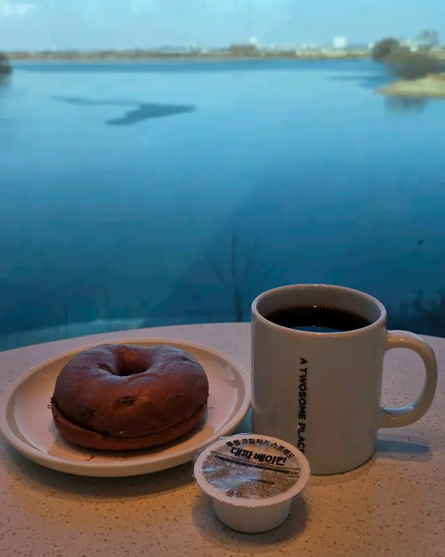 투썸플레이스 내부 모습