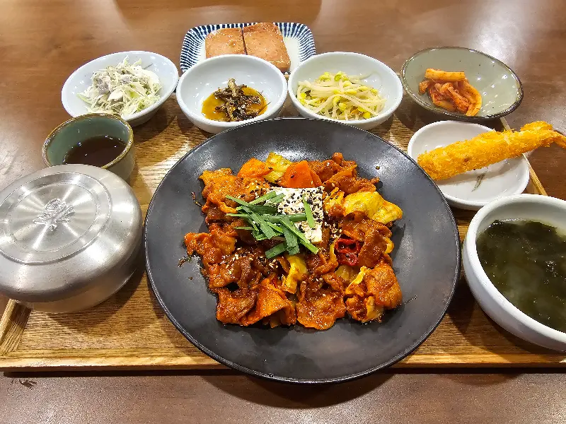 정갈한 한 상 차림