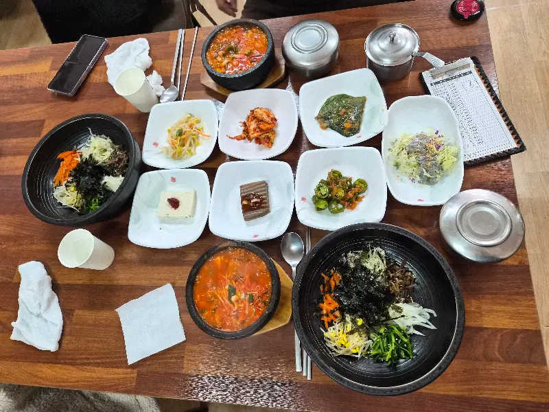 푸짐한 한 상 차림