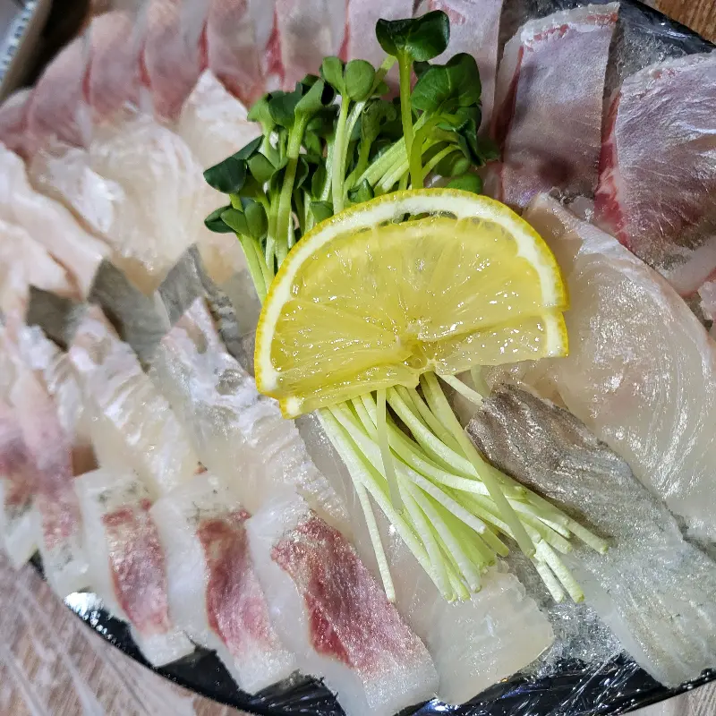 두꺼비횟집 고급 모듬회