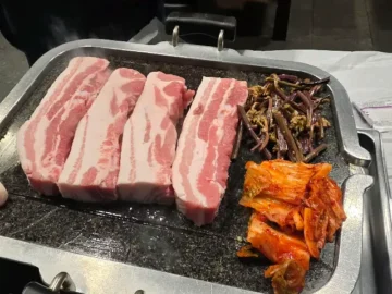 여기 진짜 미쳤다! 의왕 내손동 맛집, 마시쓰 삼겹살은 무조건 가봐야 할 곳!