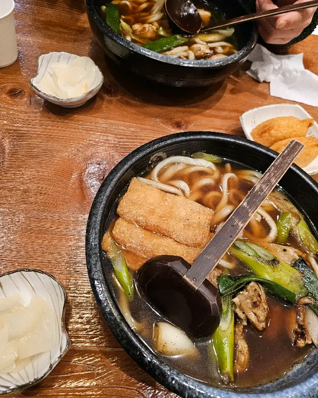 겐로쿠우동 테이블 세팅