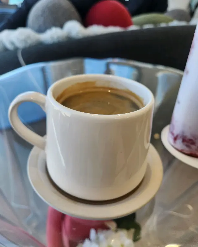 모노섬의 맛있는 커피 한 잔