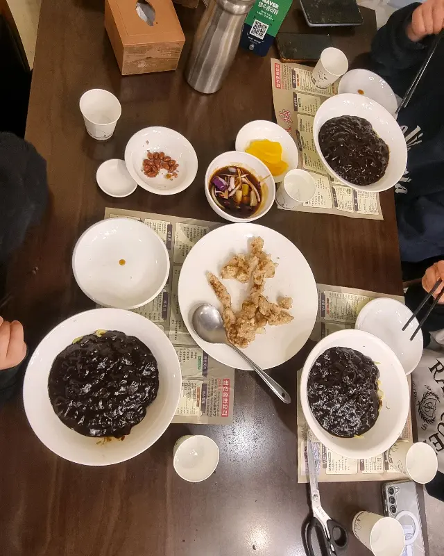 윤기가 흐르는 탕수육