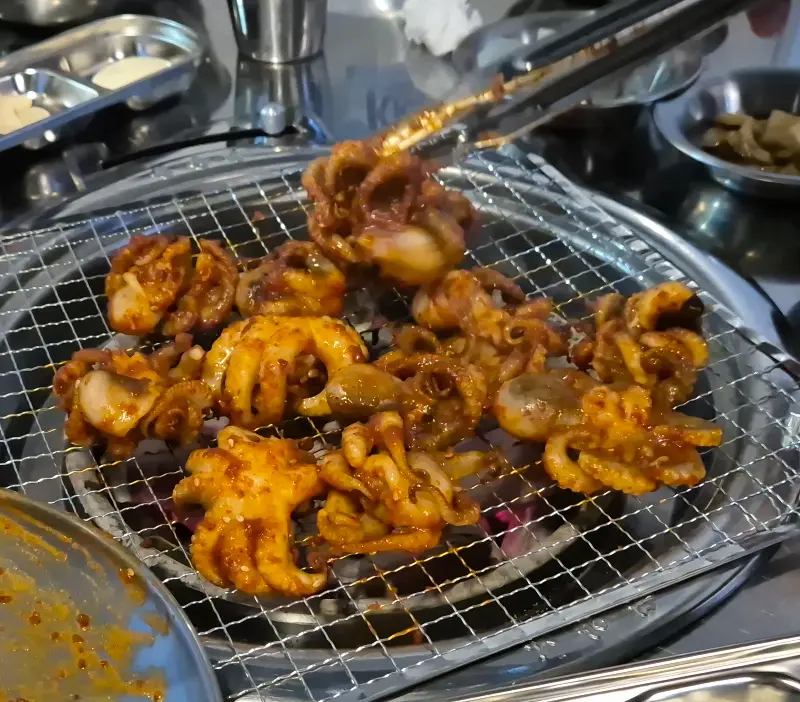 평화숯불쭈꾸미 메뉴