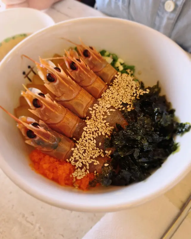 탱글탱글한 딱새우장 비빔밥