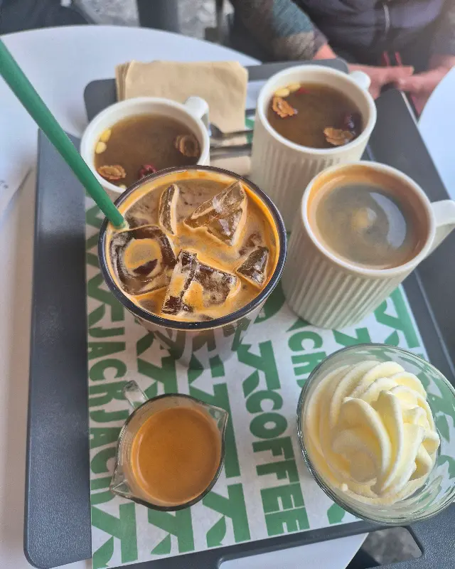 다양한 음료 메뉴