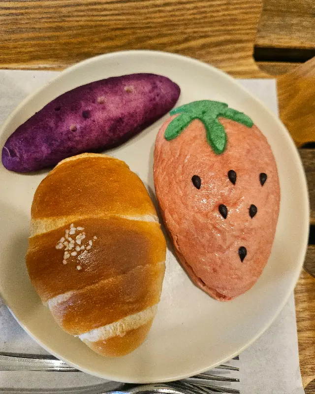 옥수수빵, 고구마빵, 소금빵