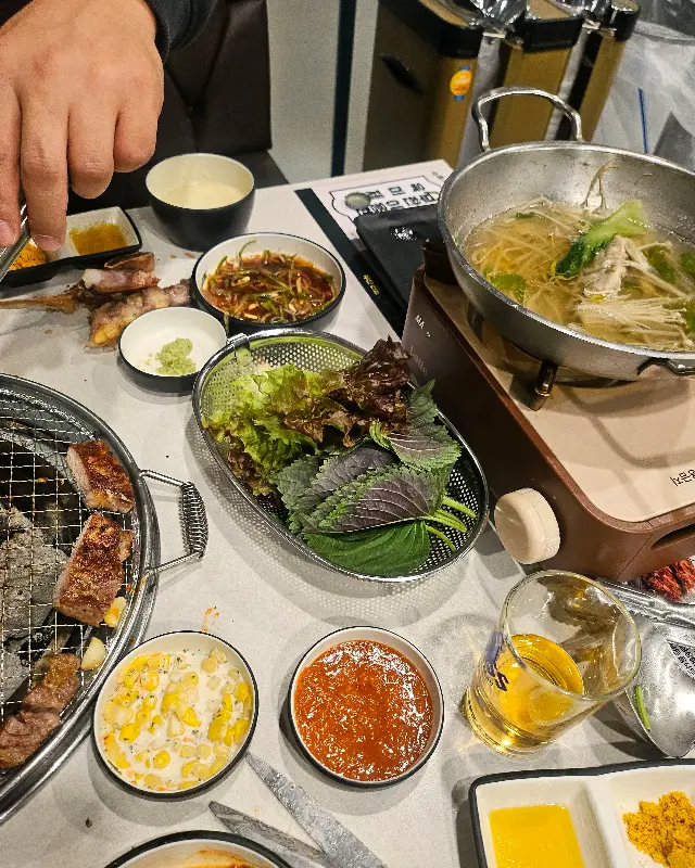 육미제당 당리점 전체 상차림