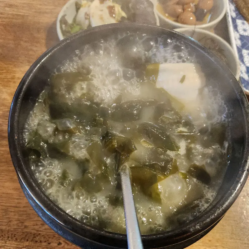 순살전복가자미 미역국