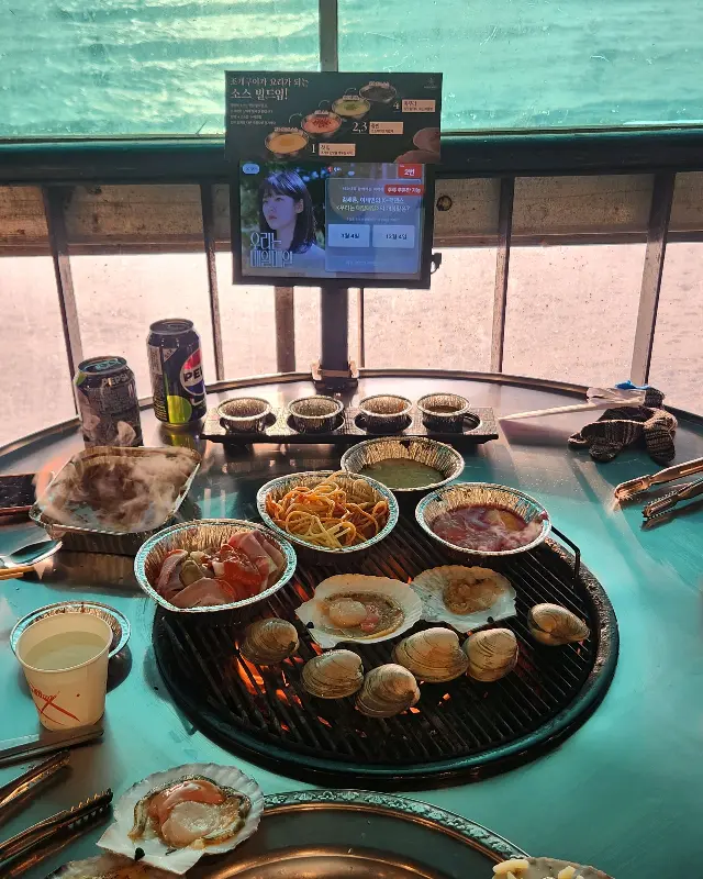 푸짐한 조개 한 상