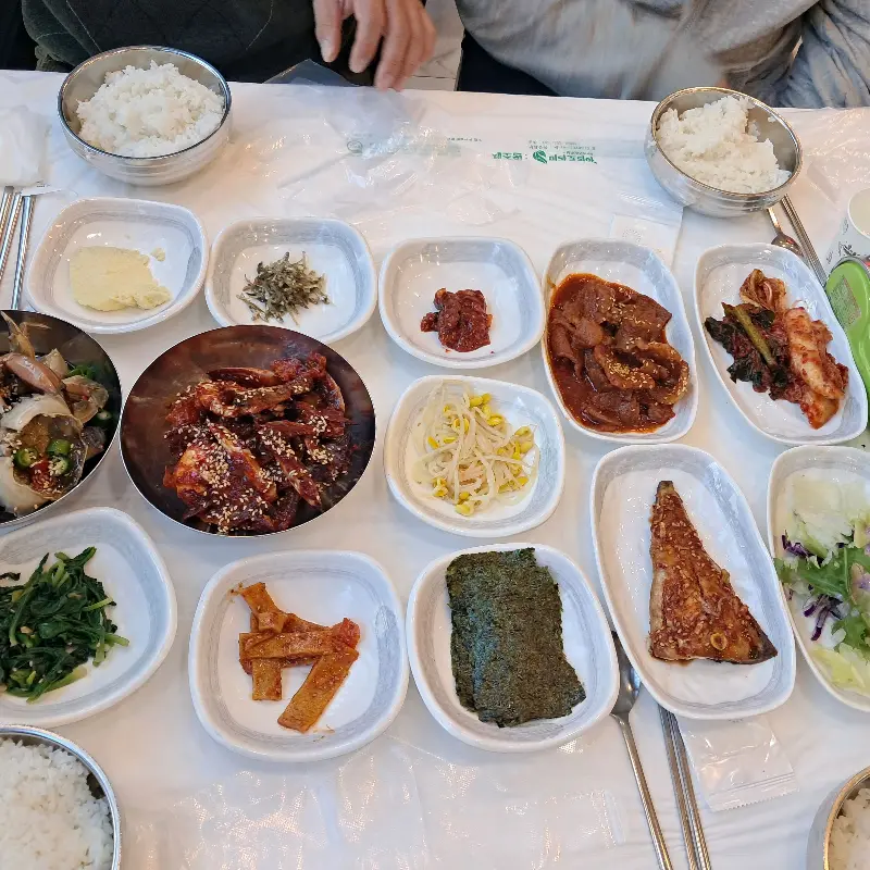 순이네밥상 푸짐한 한상차림