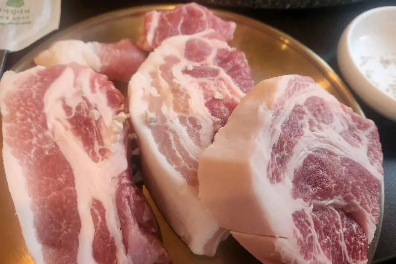 신선함이 느껴지는 고기