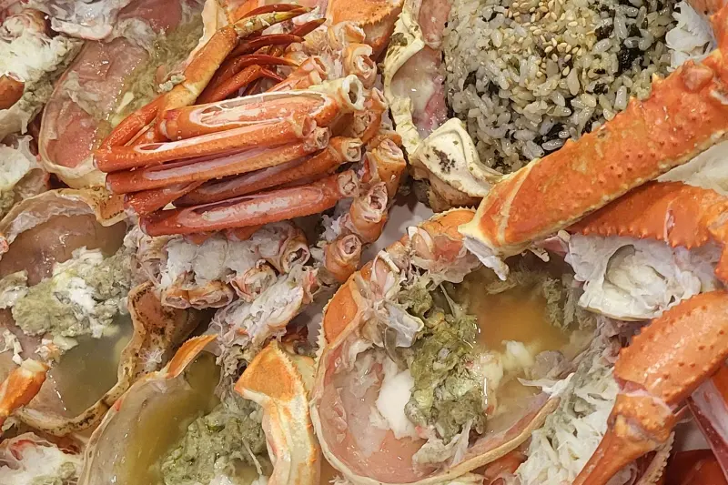 살이 꽉 찬 홍게