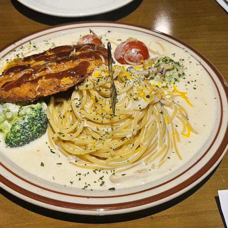 인더시티 키친 메뉴