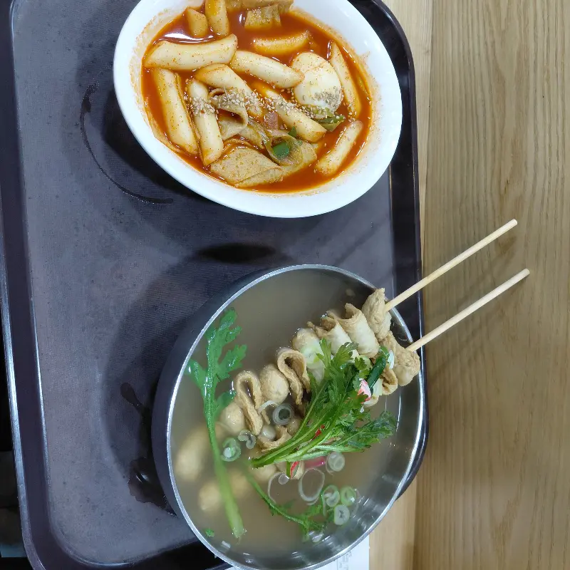 어묵우동과 떡볶이