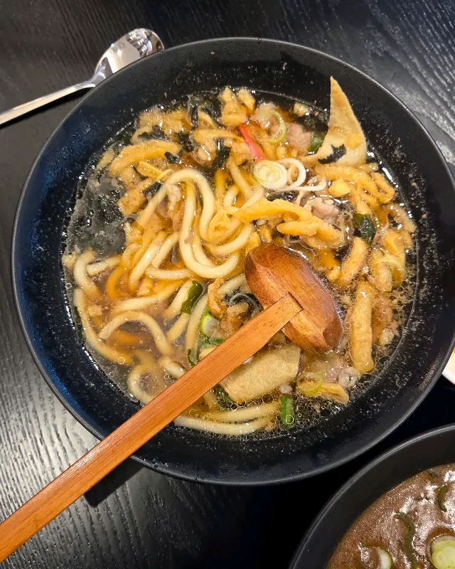 푸짐한 우동 한 그릇