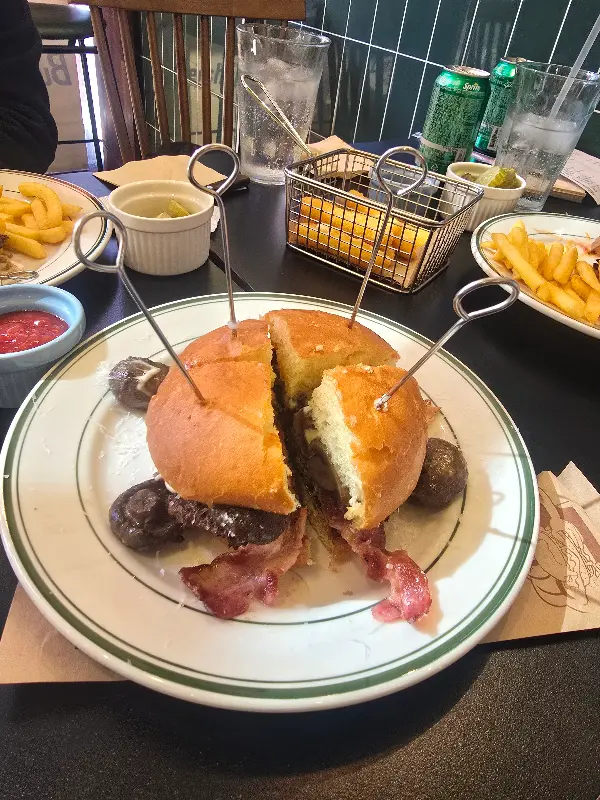 글레이즈드 시그니처 버거 단면