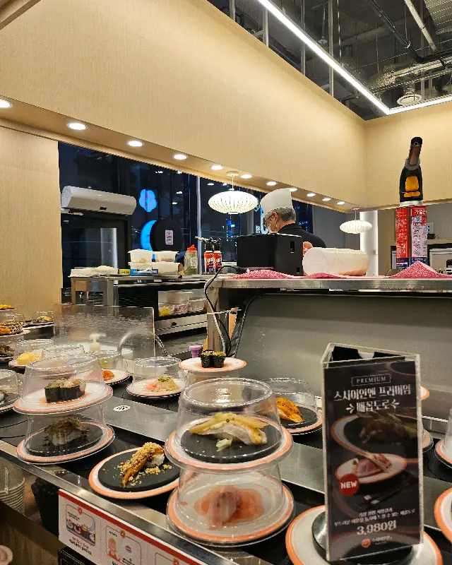 깔끔하고 쾌적한 매장 내부